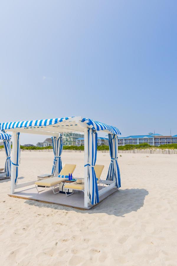  | La Mer Beachfront Resort