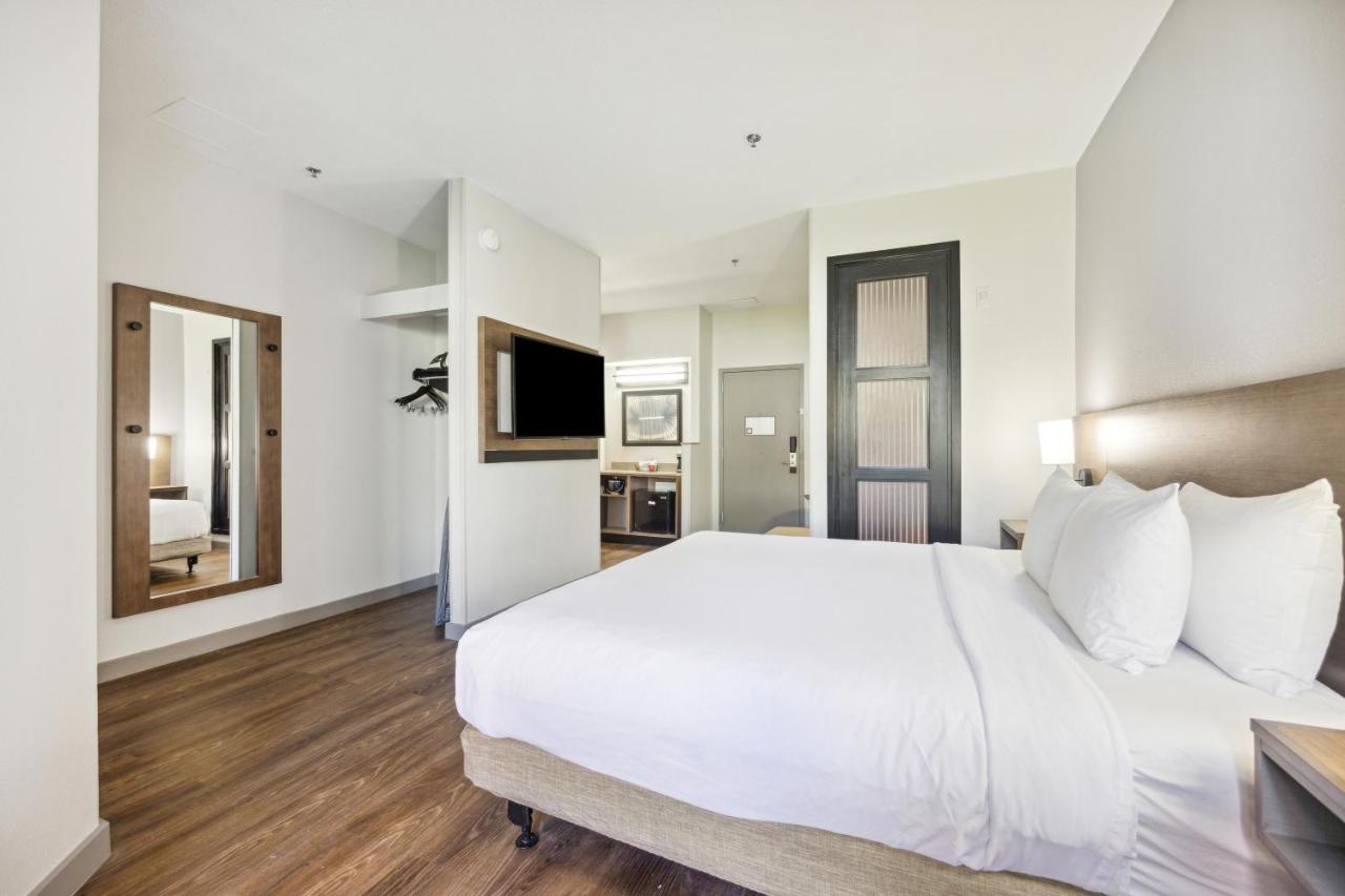 High Floor King, Sofabed at Hyatt Place San Antonio-Northwest/Medical Center