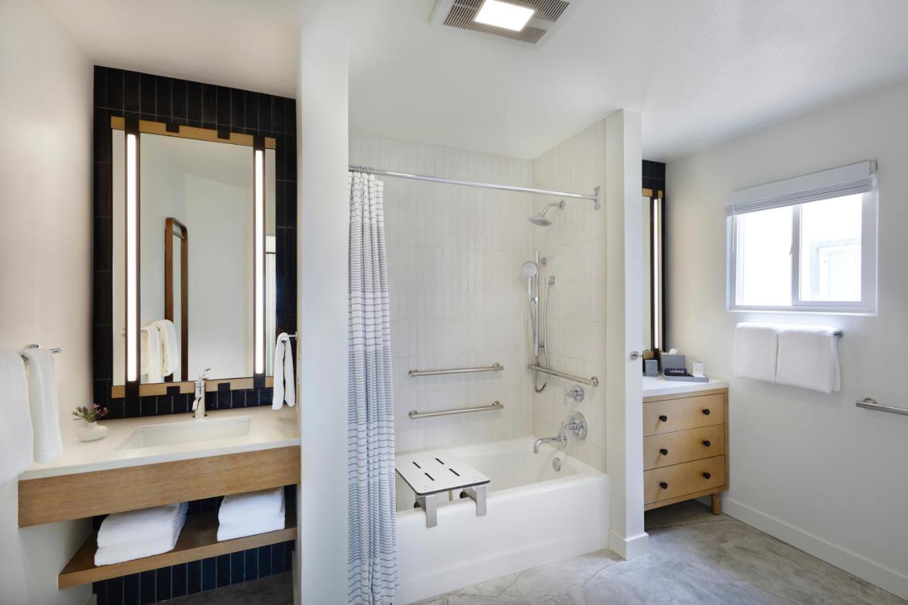 King Room - Disability Access at Sanctuary Beach Resort