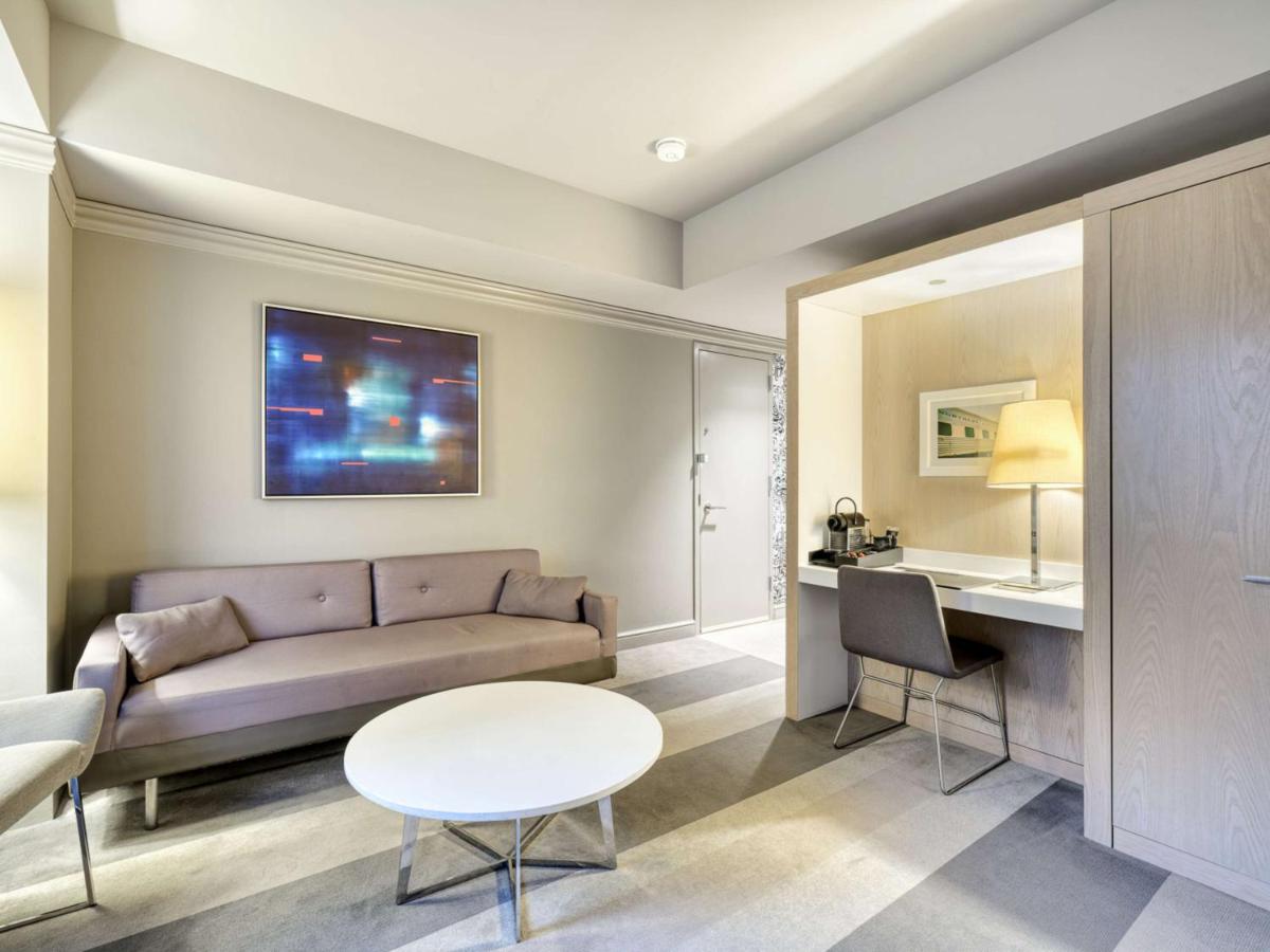 Business King Suite - Non-Smoking at The Royal Sonesta Minneapolis Downtown