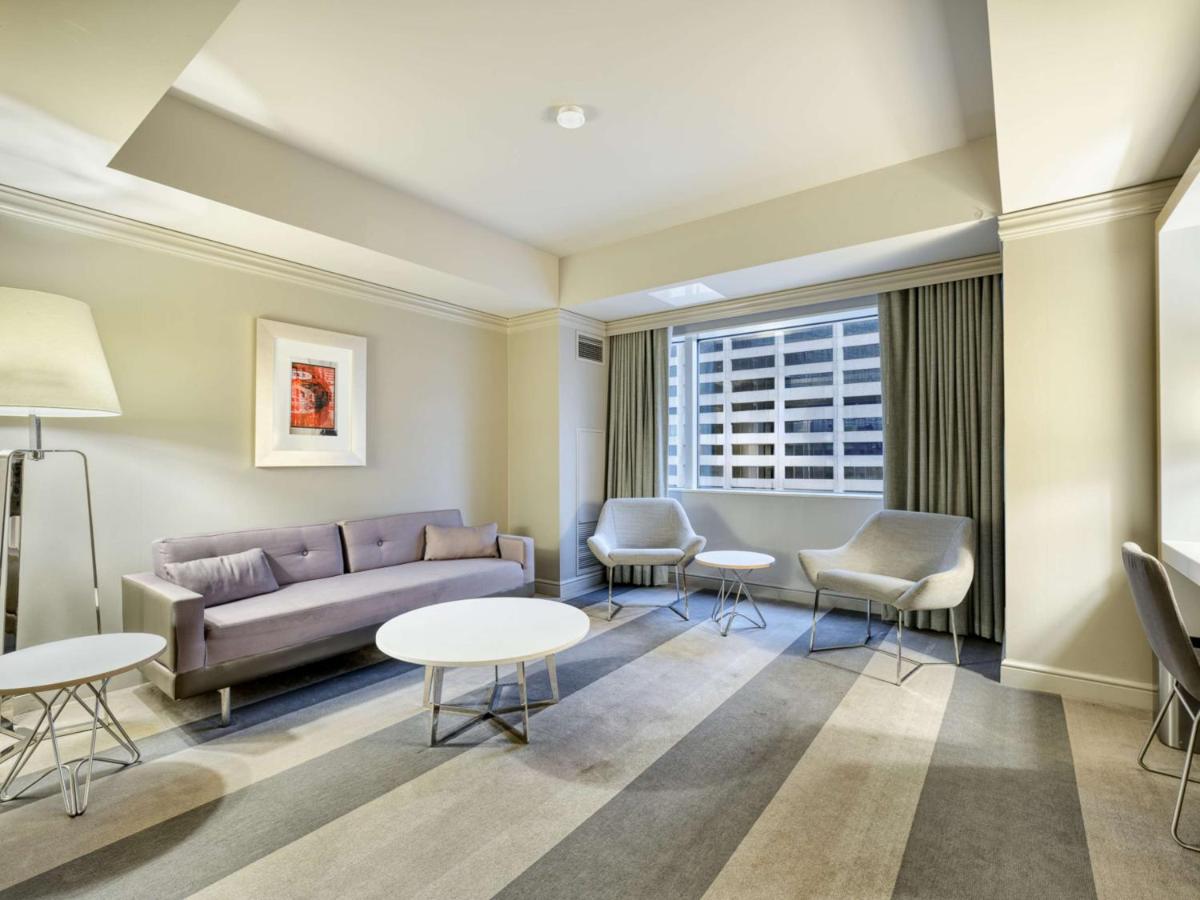 Business King Suite - Non-Smoking at The Royal Sonesta Minneapolis Downtown
