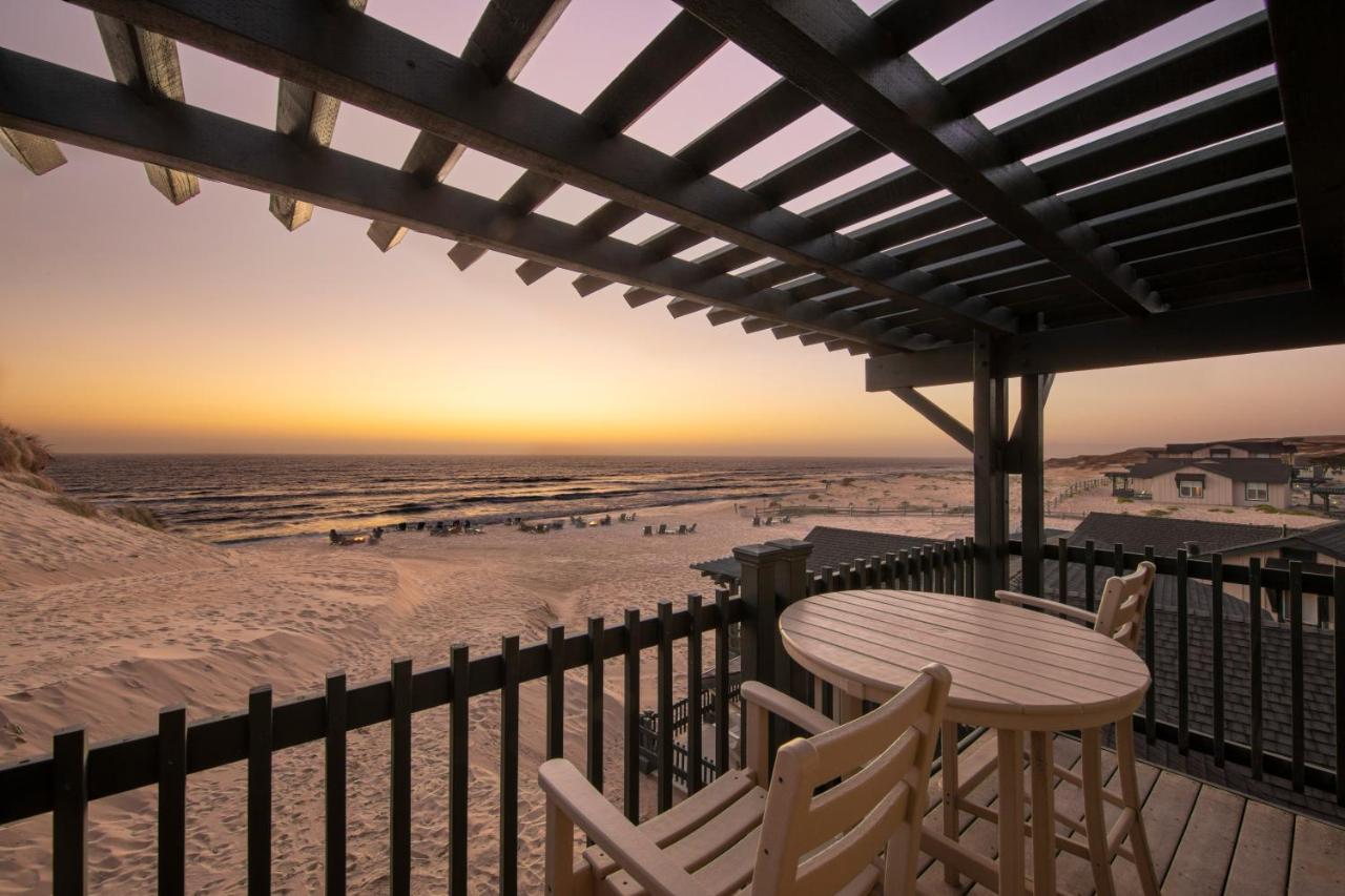 Ocean View Deluxe Room at Sanctuary Beach Resort