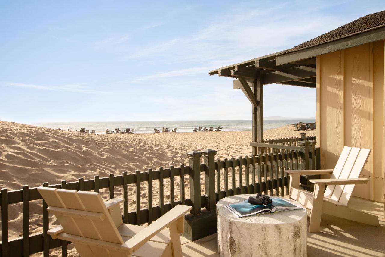 Deluxe Room with Ocean Front View at Sanctuary Beach Resort