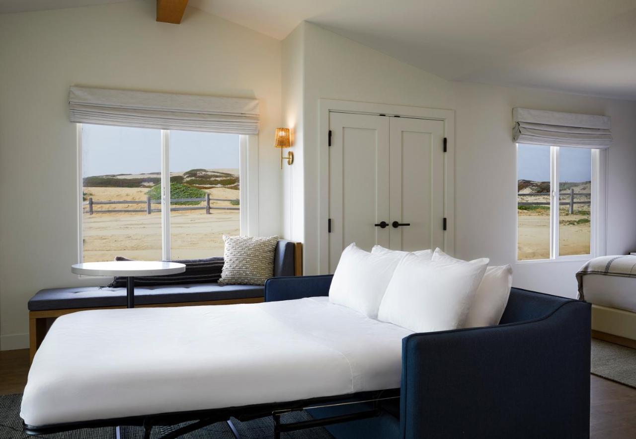 Panoramic Oceanfront Suite at Sanctuary Beach Resort