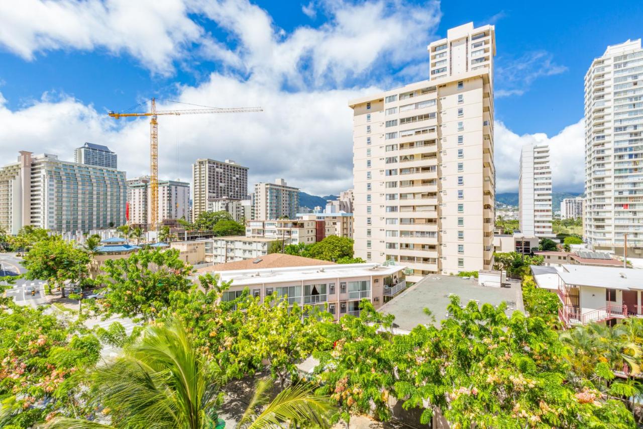 1 Bedroom Suite City View with Kitchenette at Castle Bamboo Waikīkī Hotel