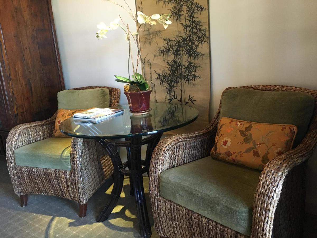 | Tradewinds Carmel