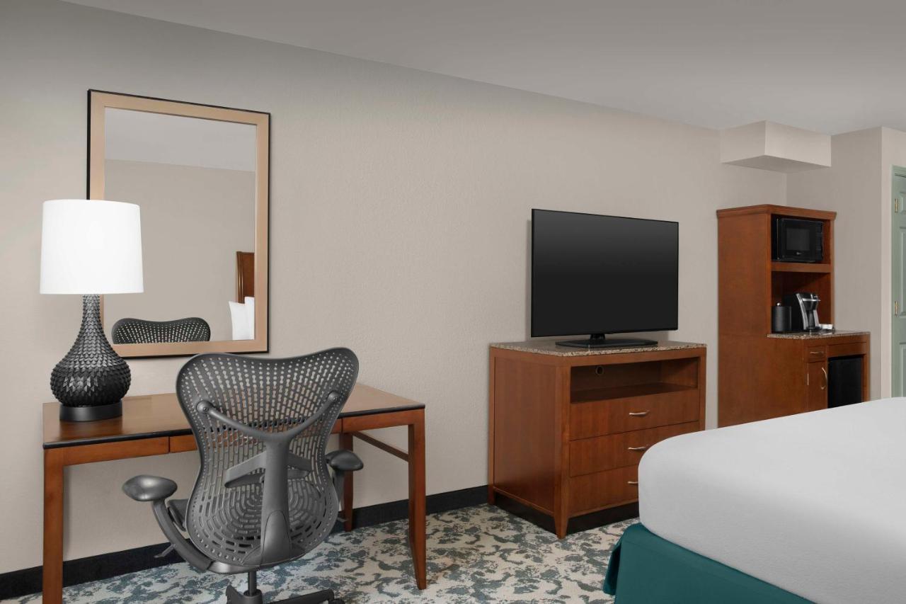 King Room at Hilton Garden Inn Hoffman Estates