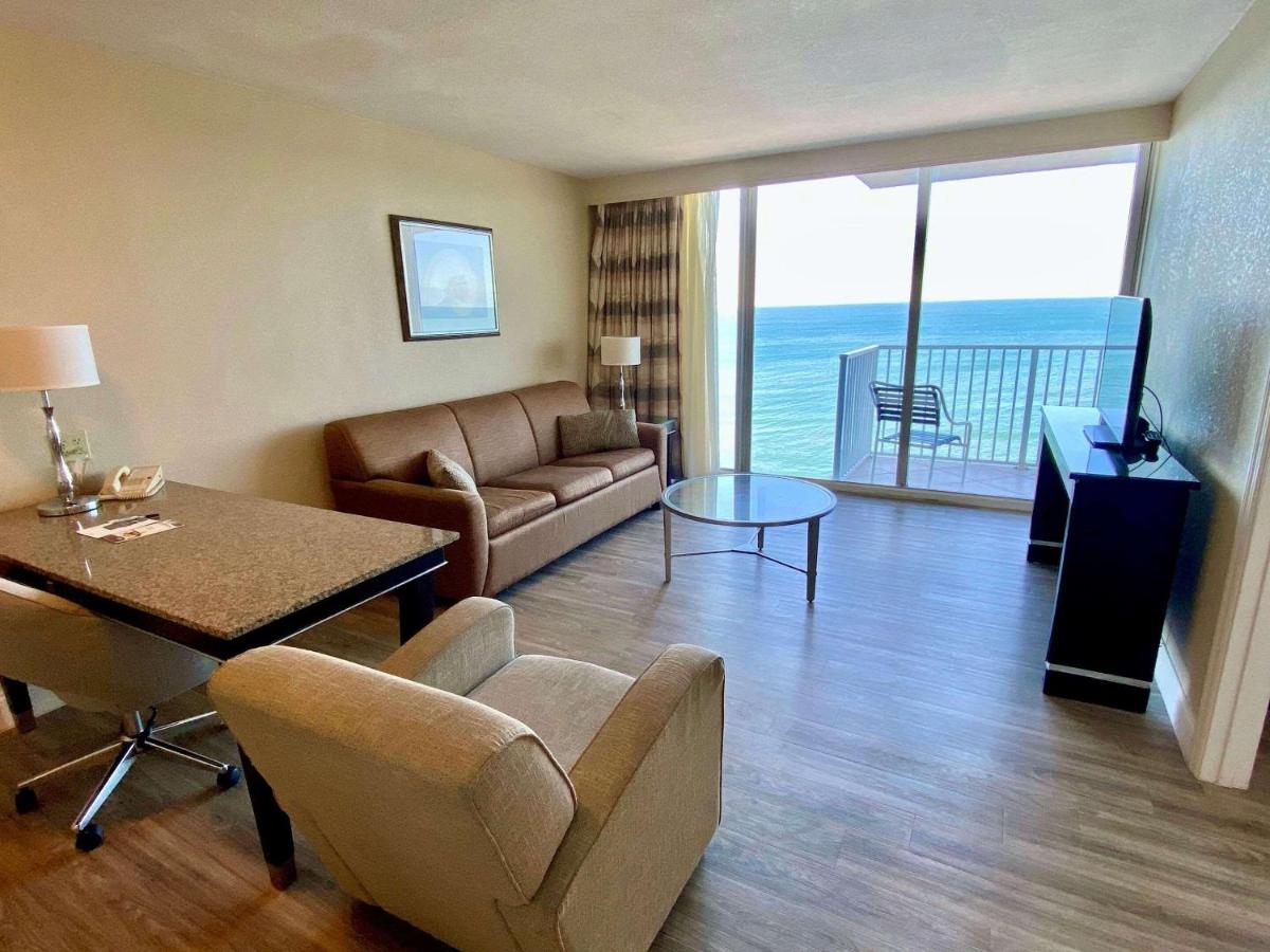  | Radisson Suite Hotel Oceanfront