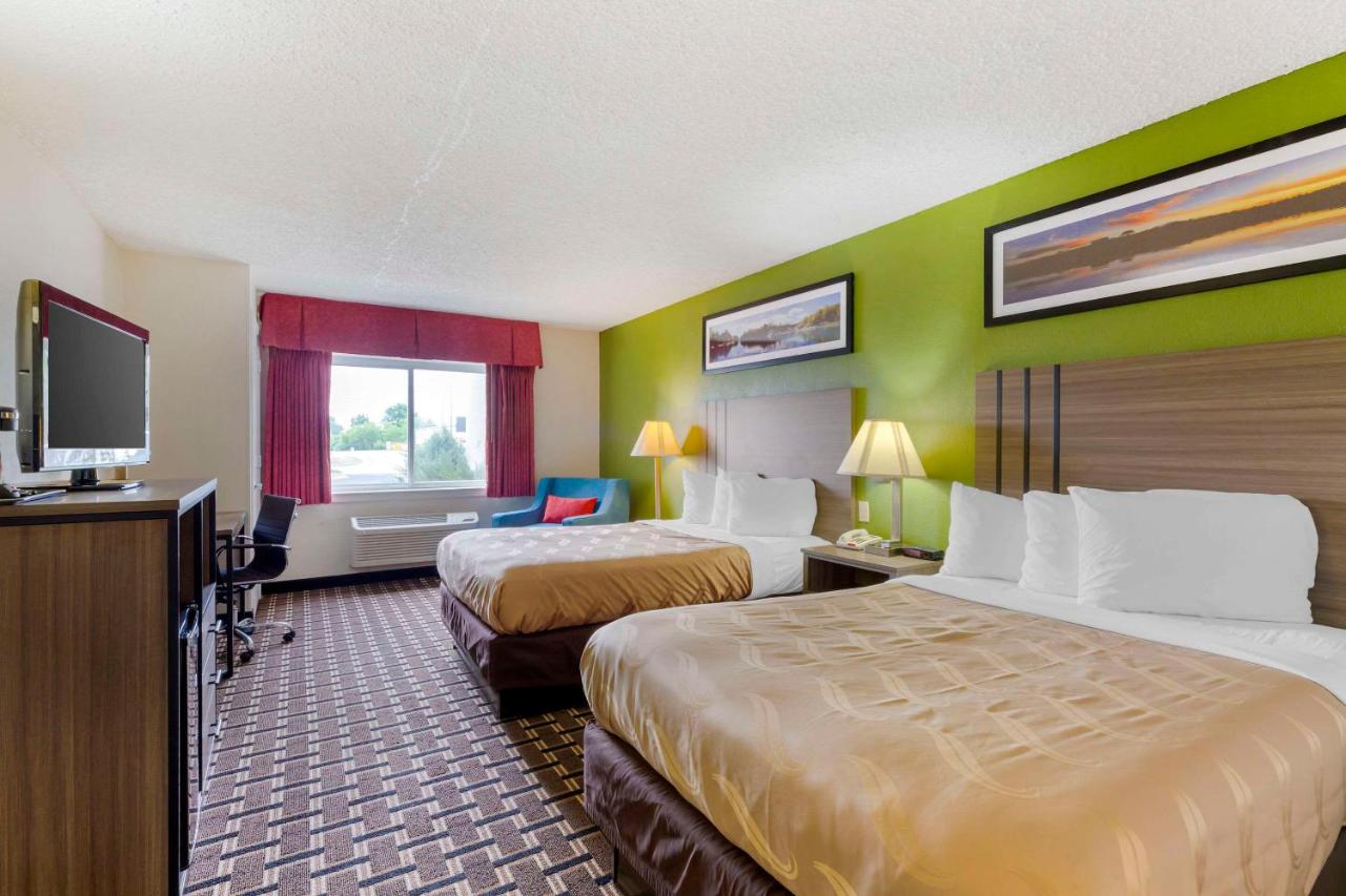 | Rodeway Inn Huron