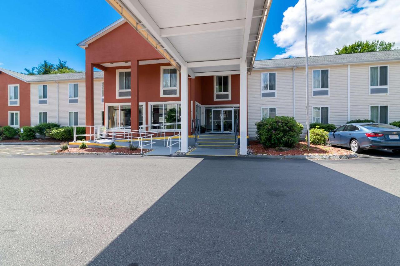 | Quality Inn Merrimack - Nashua