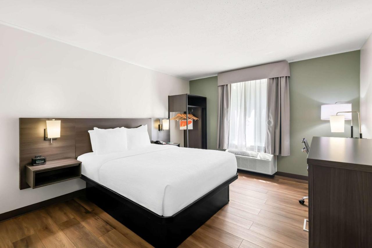 | Quality Inn Merrimack - Nashua