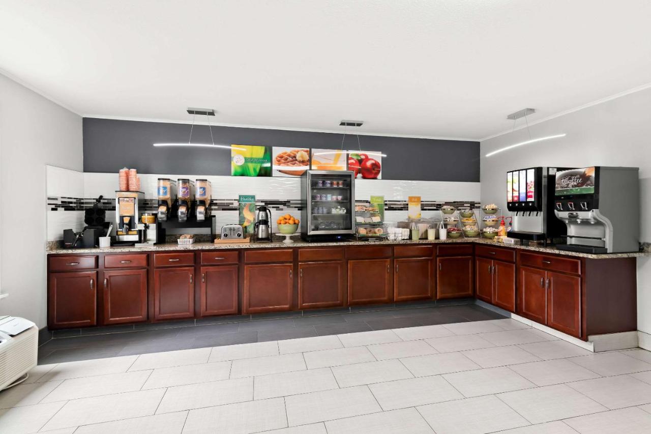 | Quality Inn Merrimack - Nashua