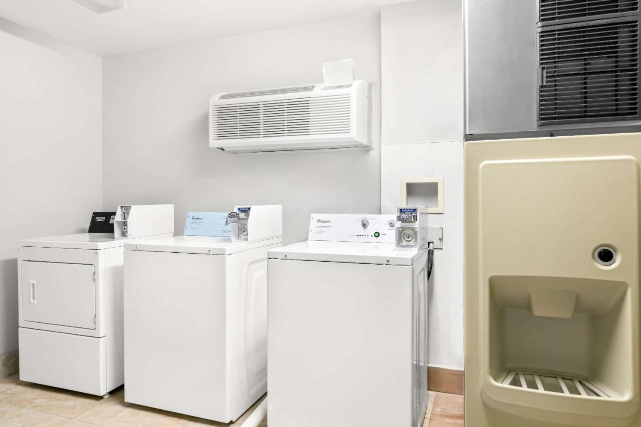 | Quality Inn Merrimack - Nashua