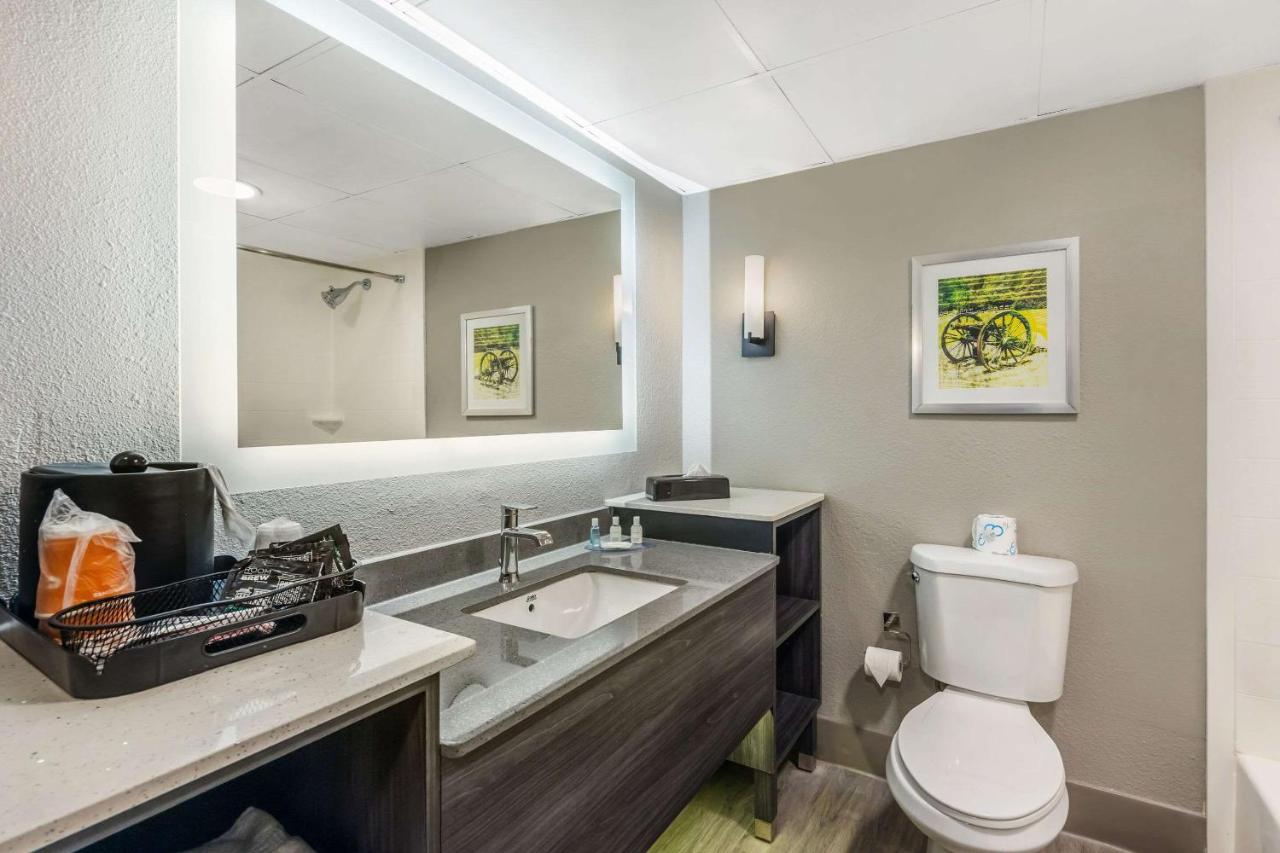 | Clarion Inn Murfreesboro