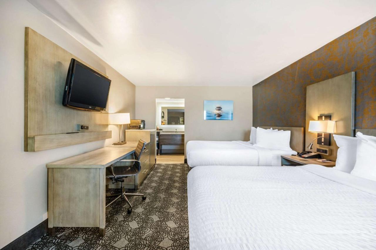 | Clarion Inn Murfreesboro