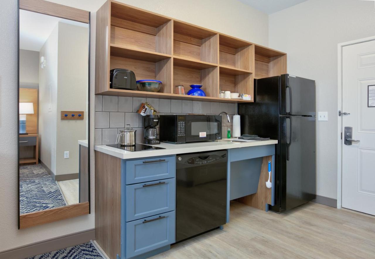 One Queen Studio Hear Mobility Access Tub at Candlewood Suites Idaho Falls, an IHG Hotel