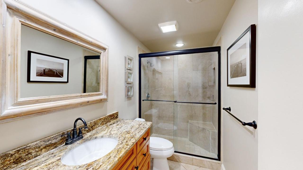  | 625 Queens Grant