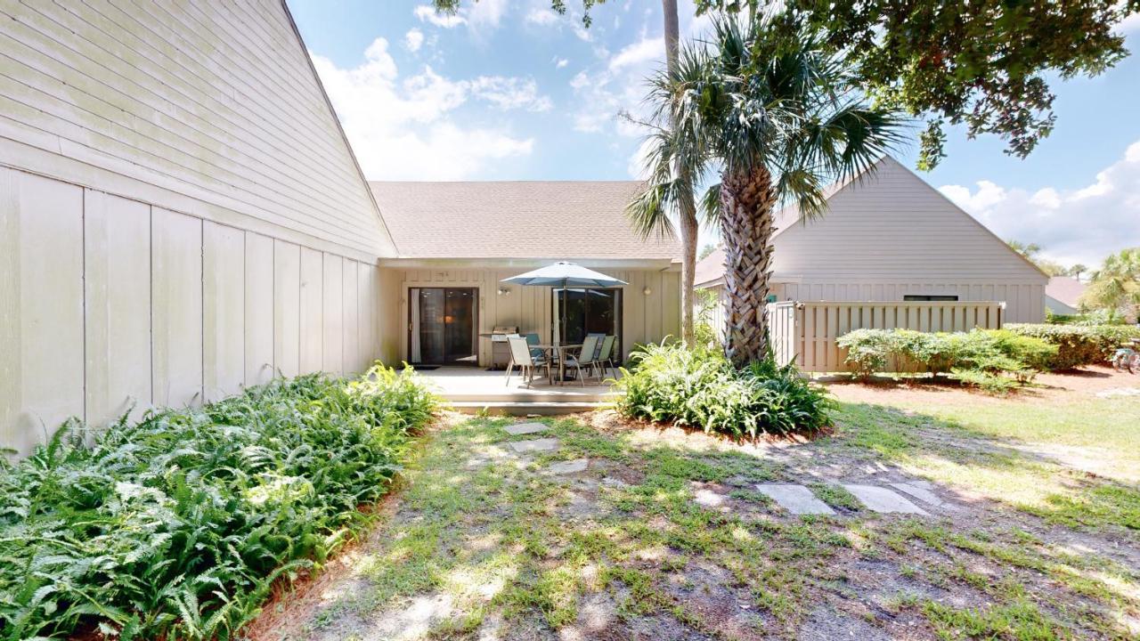  | 625 Queens Grant