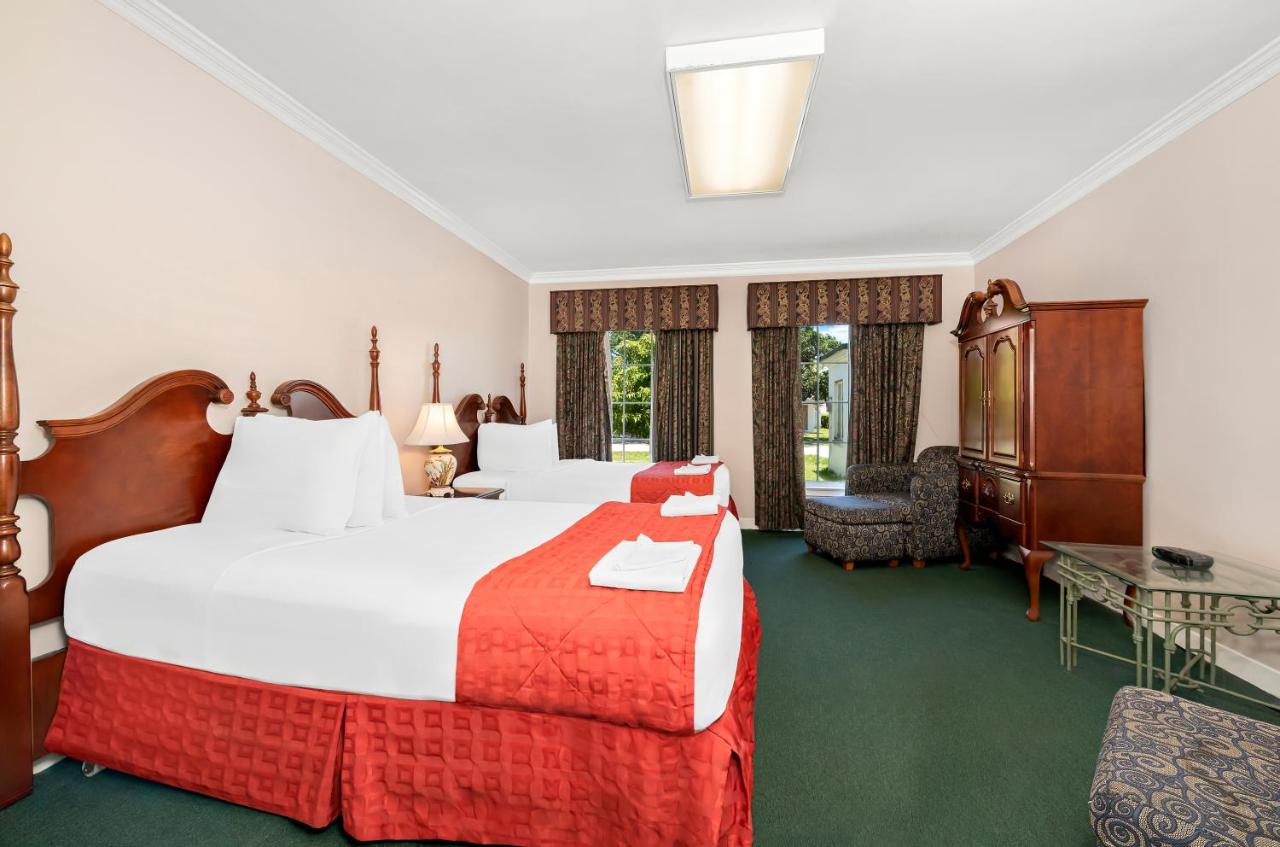 2 Bedroom Apartment at Americas Best Value Inn Historic Clewiston Inn