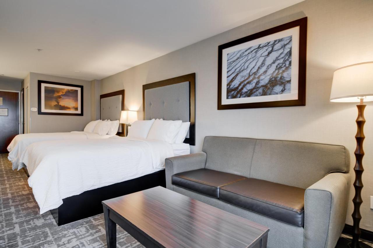 | Holiday Inn - West Yellowstone, an IHG Hotel