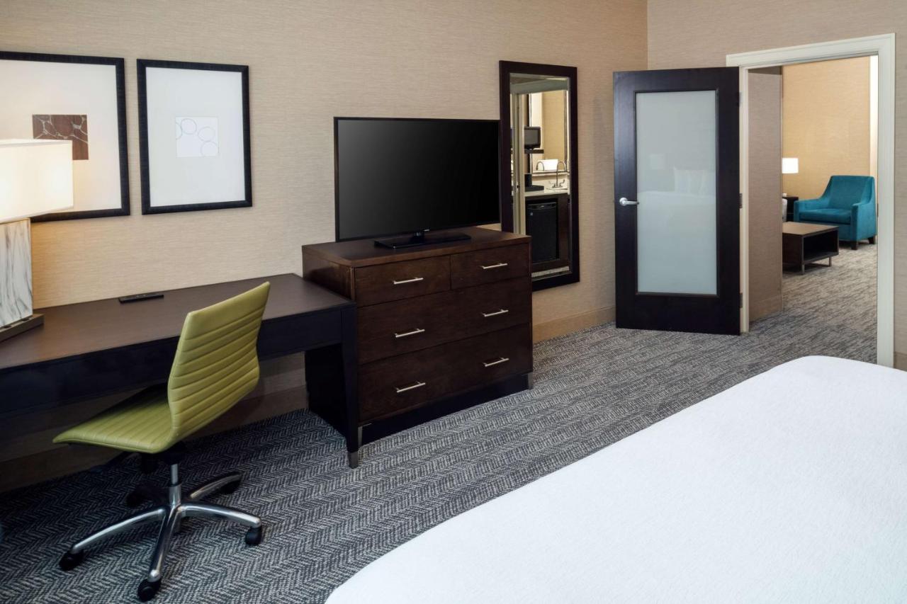  | Embassy Suites Saint Louis - Downtown