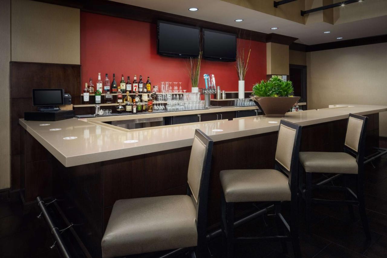  | Embassy Suites Saint Louis - Downtown
