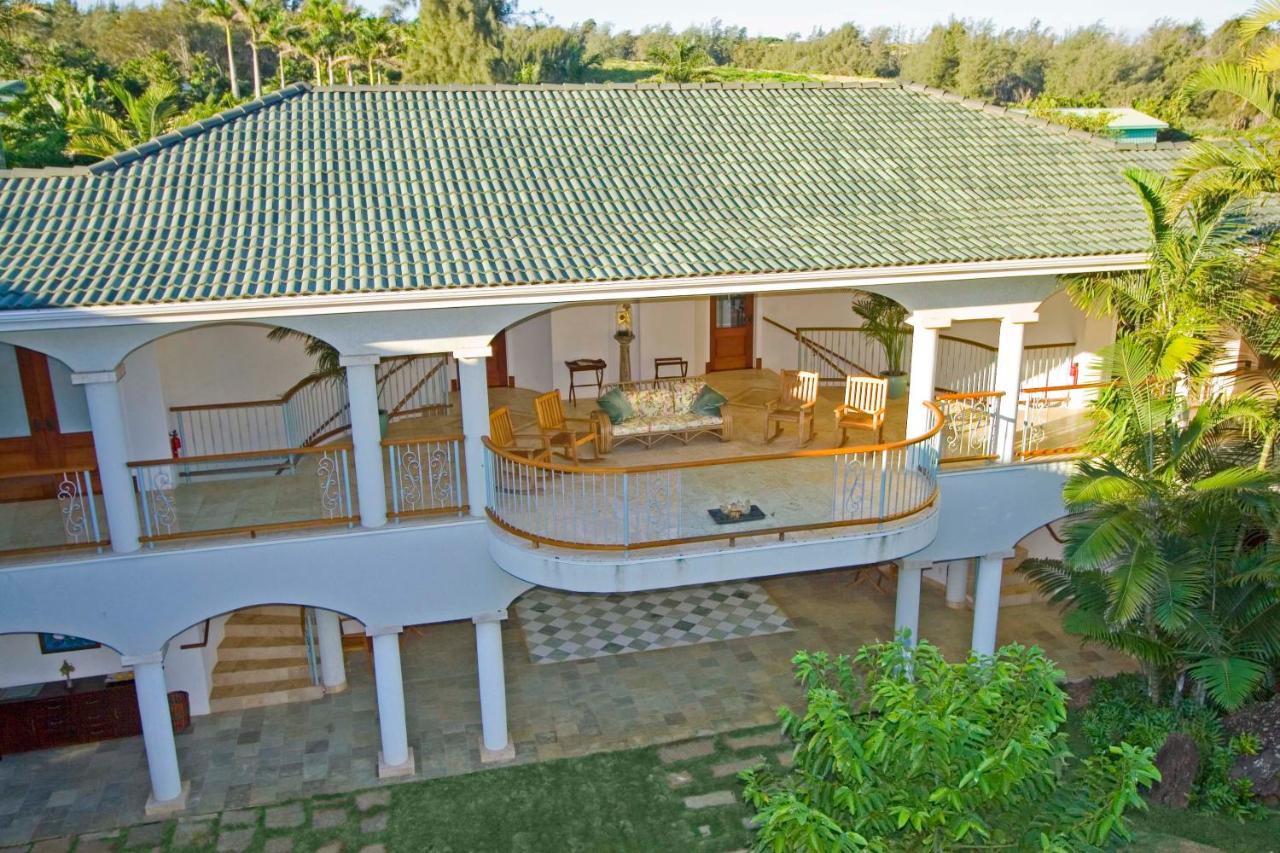 | Hawaii Island Retreat at Ahu Pohaku Ho`omaluhia