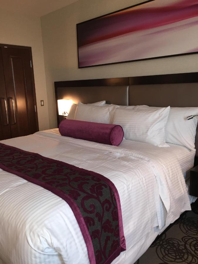 Deluxe King Suite at Parkwest Bicycle Casino