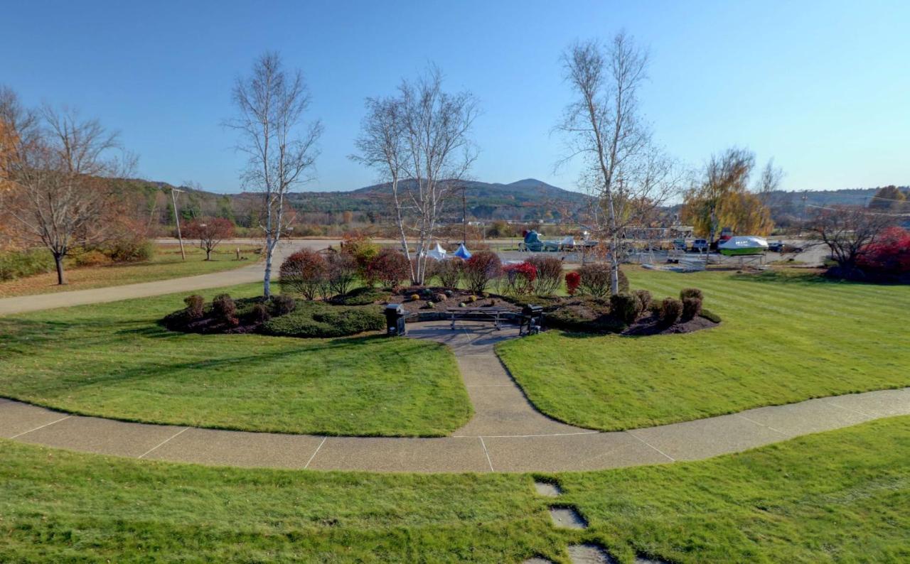 | Fireside Inn & Suites Gilford