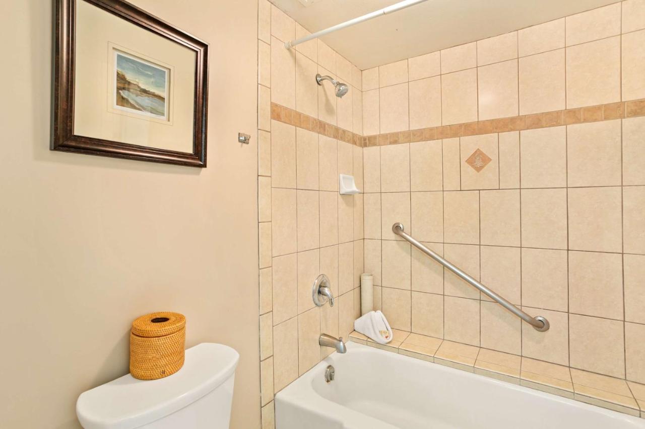One-Bedroom Suite with Ocean View at Aston Maui Kaanapali Villas