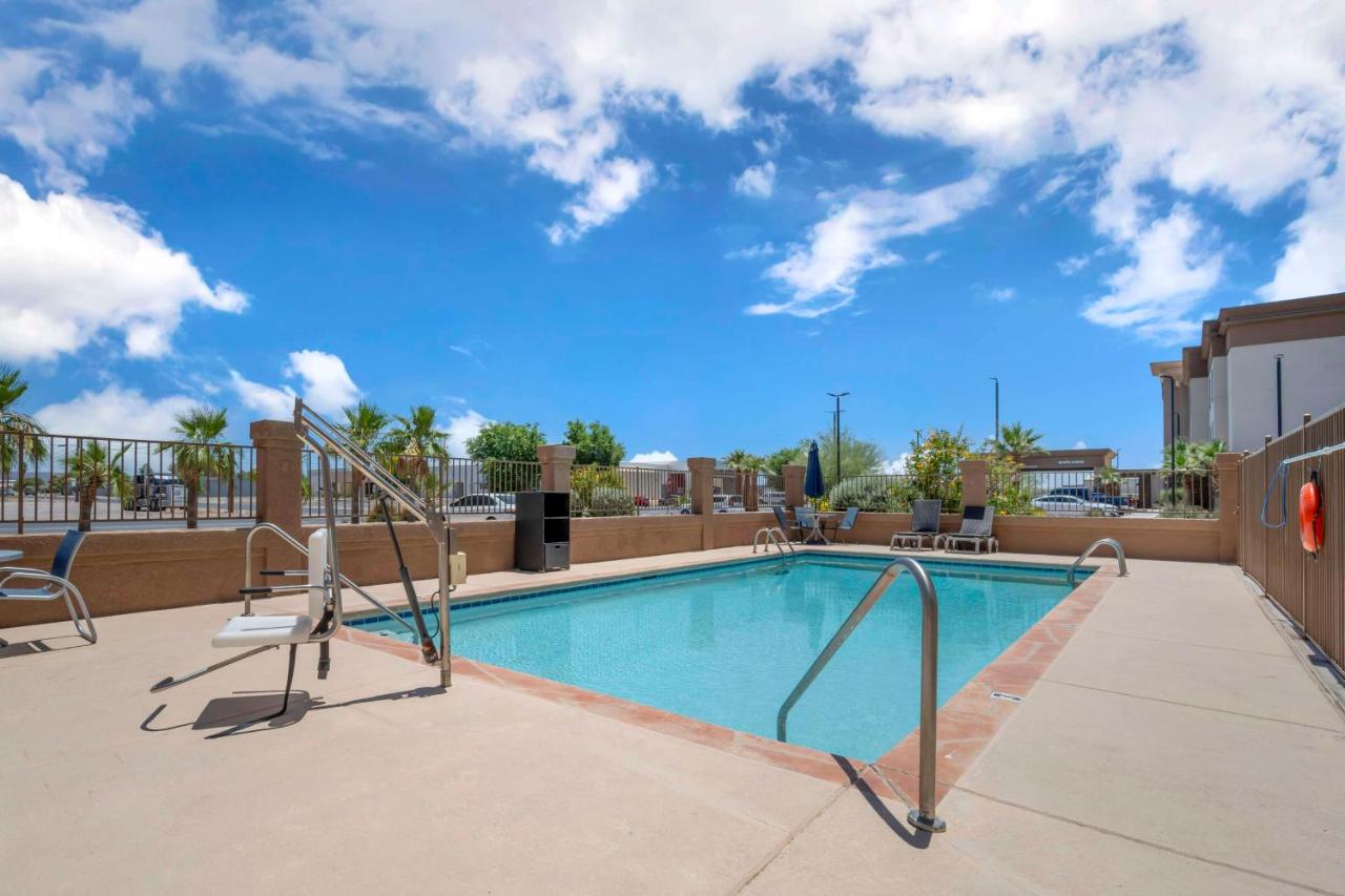 | Best Western Parker Inn