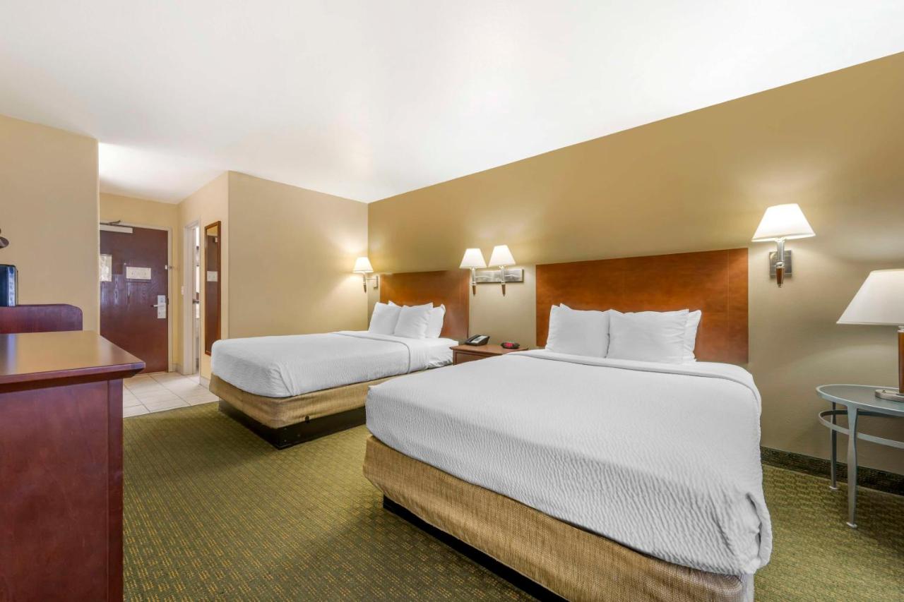 | Best Western Parker Inn