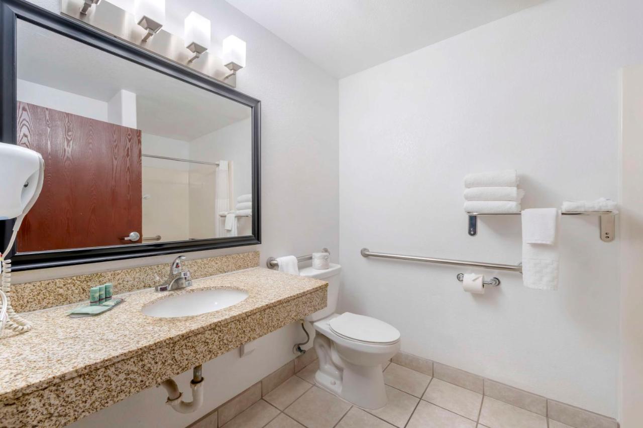 | Best Western Parker Inn