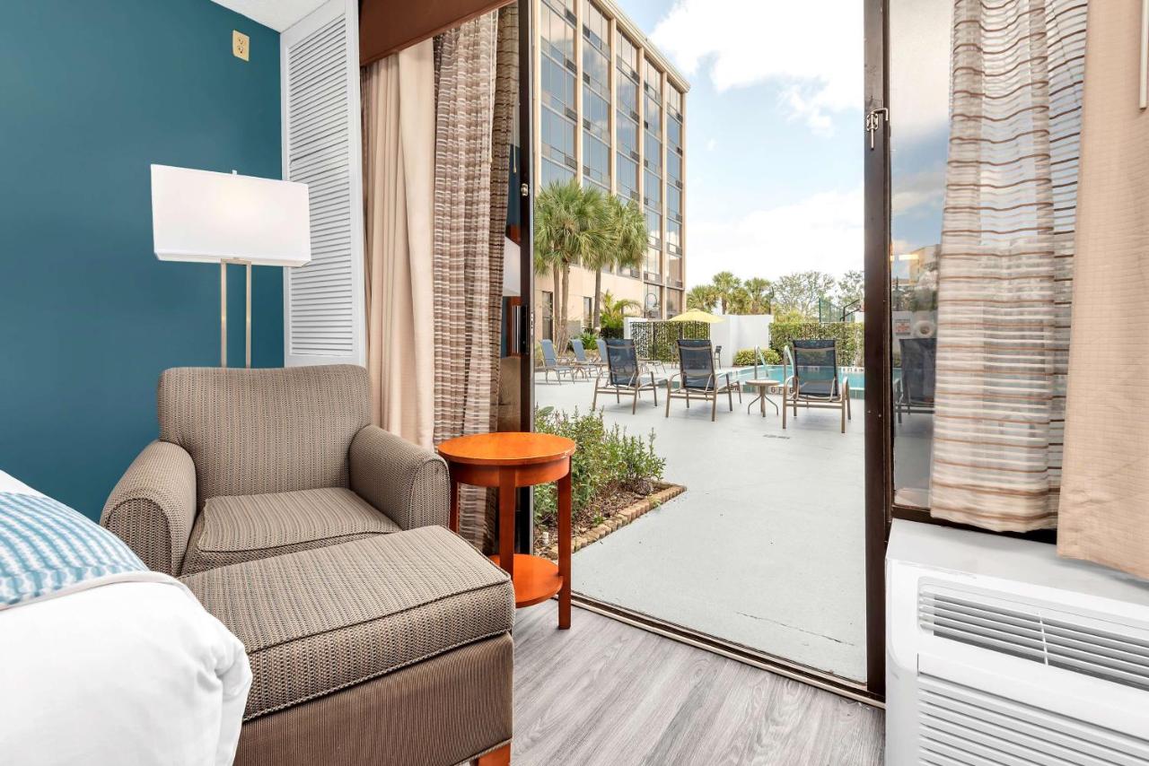 | Best Western Orlando Gateway Hotel