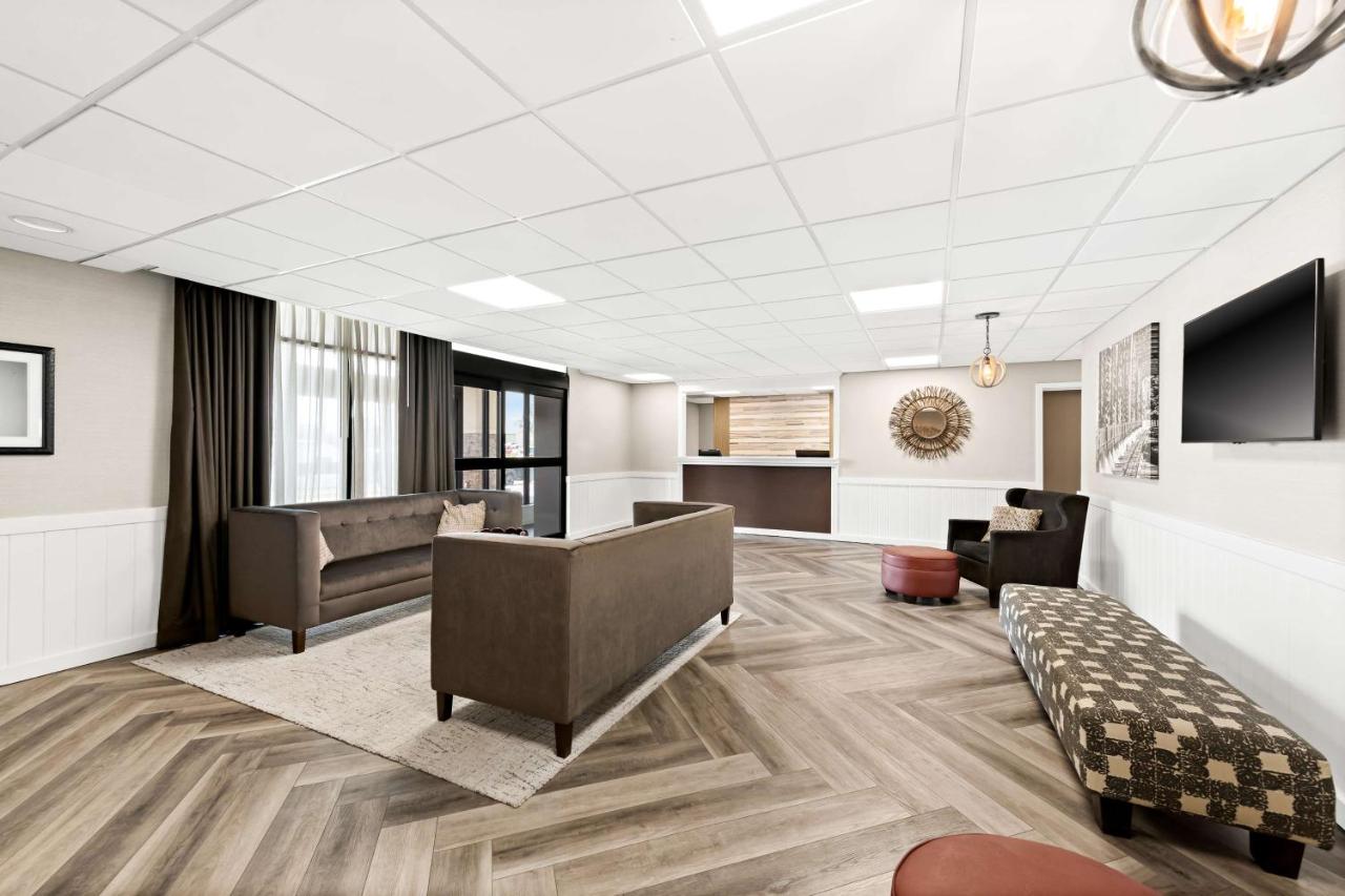 | Best Western State Fair Inn