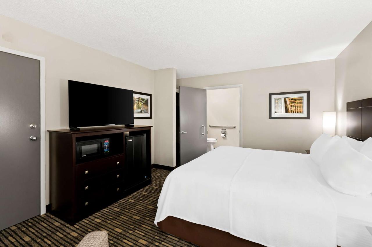 | Best Western State Fair Inn