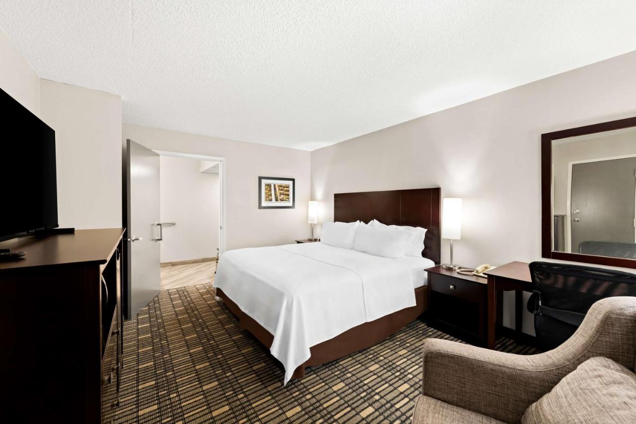 | Best Western State Fair Inn