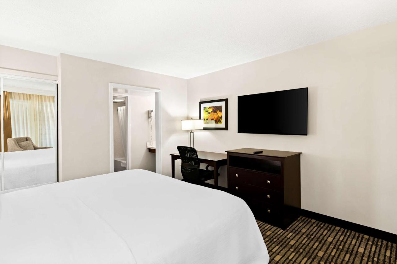| Best Western State Fair Inn