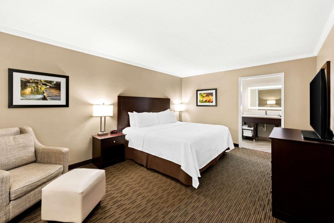 | Best Western State Fair Inn