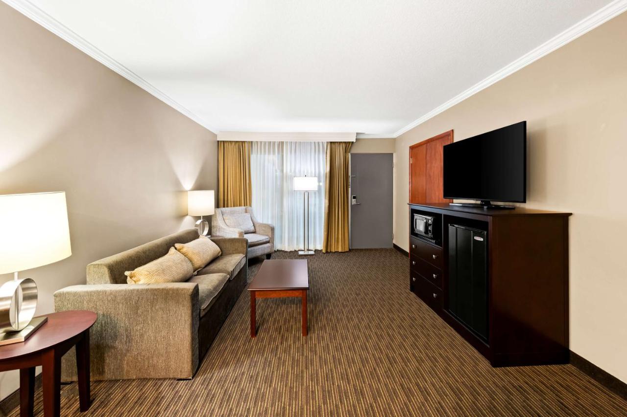 | Best Western State Fair Inn