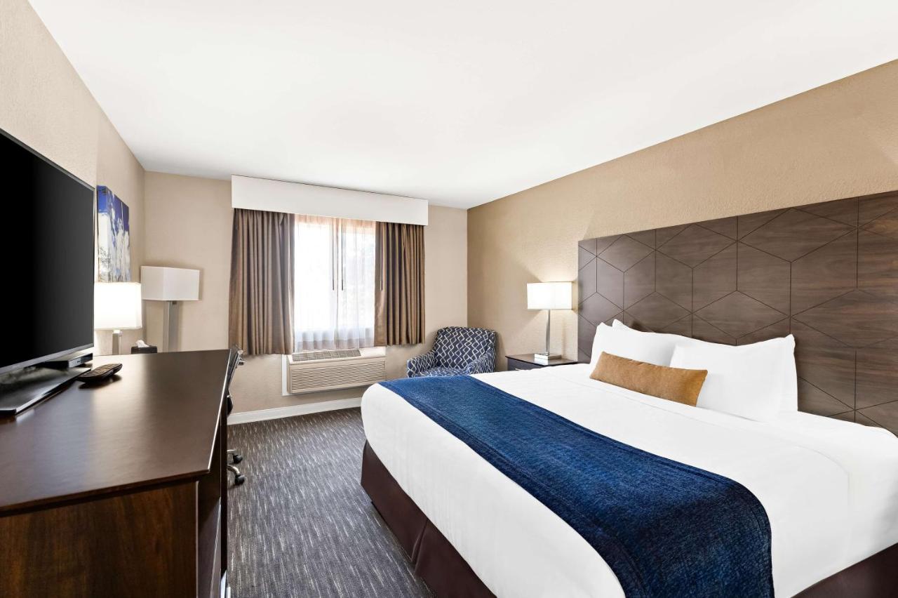 King Room at Best Western Snowflake Inn