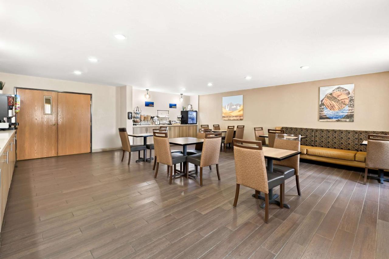 | Best Western Snowflake Inn
