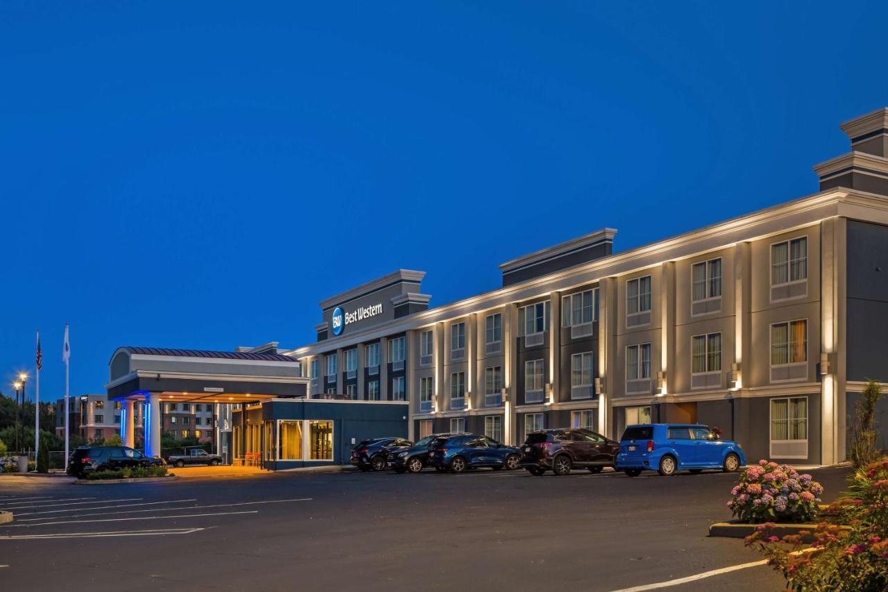 | Best Western Braintree Inn
