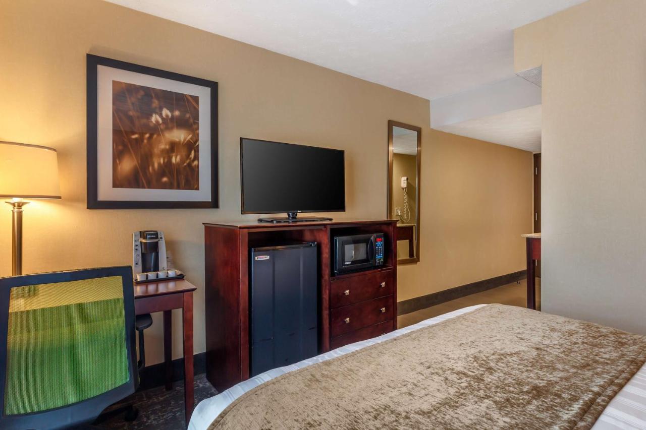| Best Western Braintree Inn