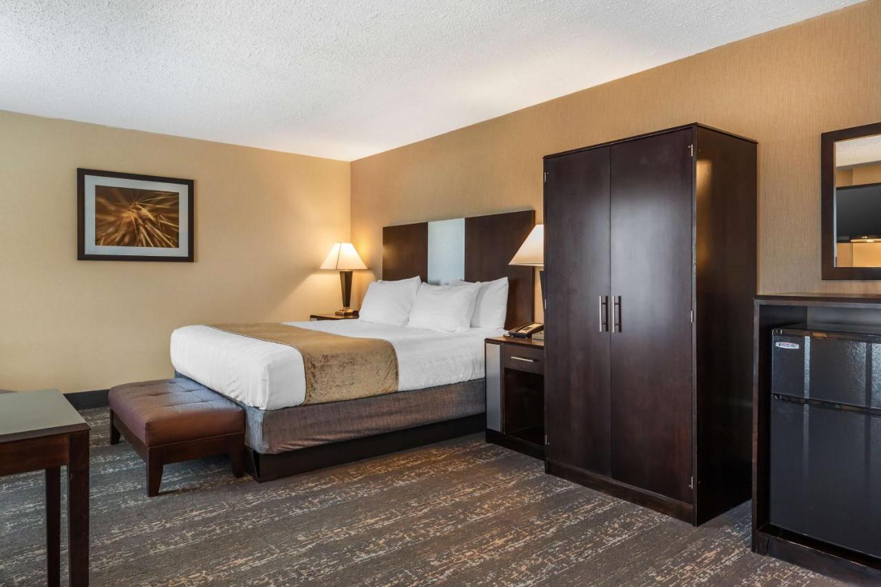 | Best Western Braintree Inn