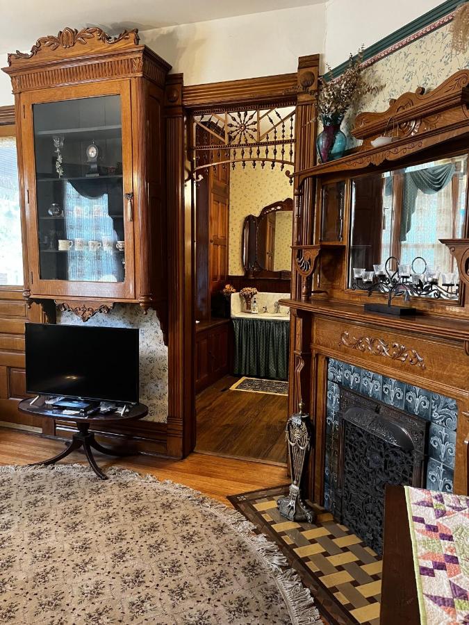 | Innisfree Bed & Breakfast