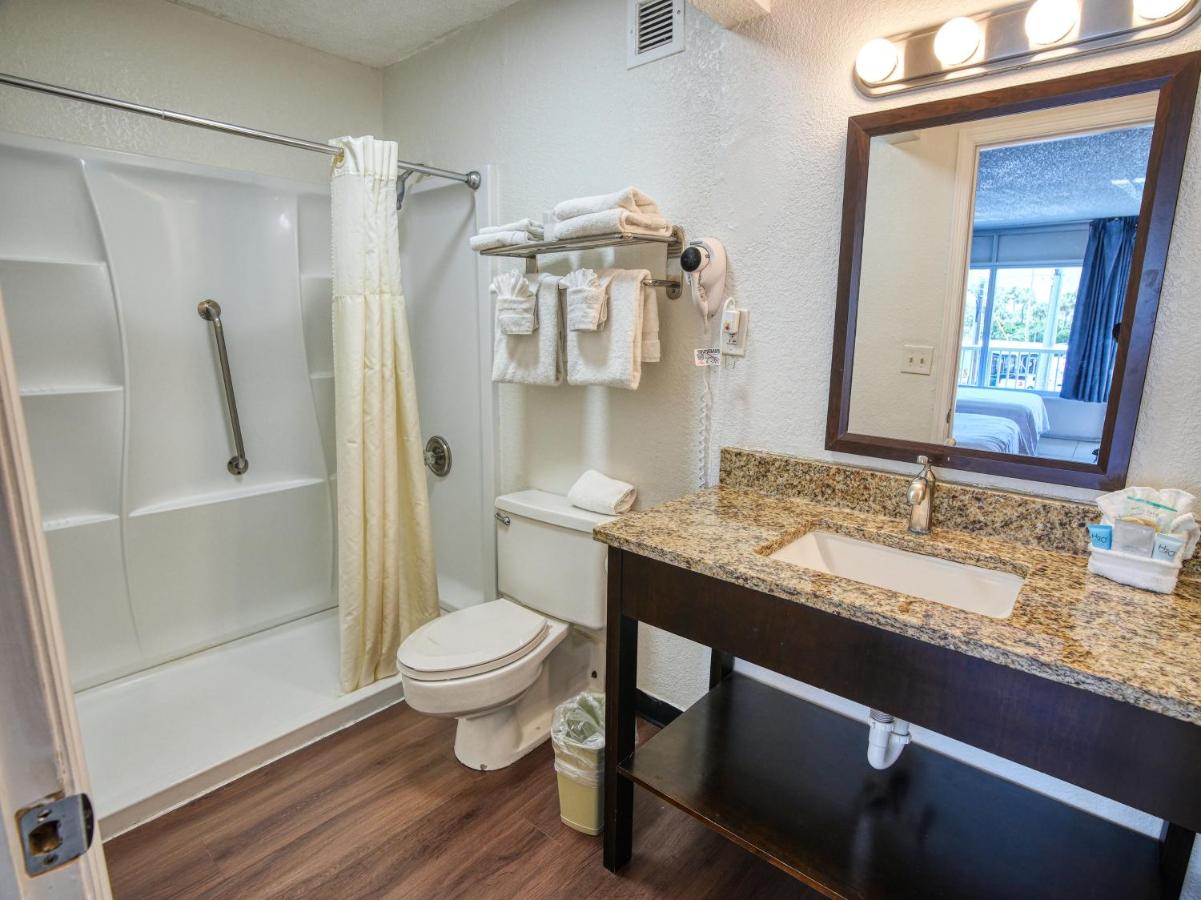 | Clearwater Beach Hotel