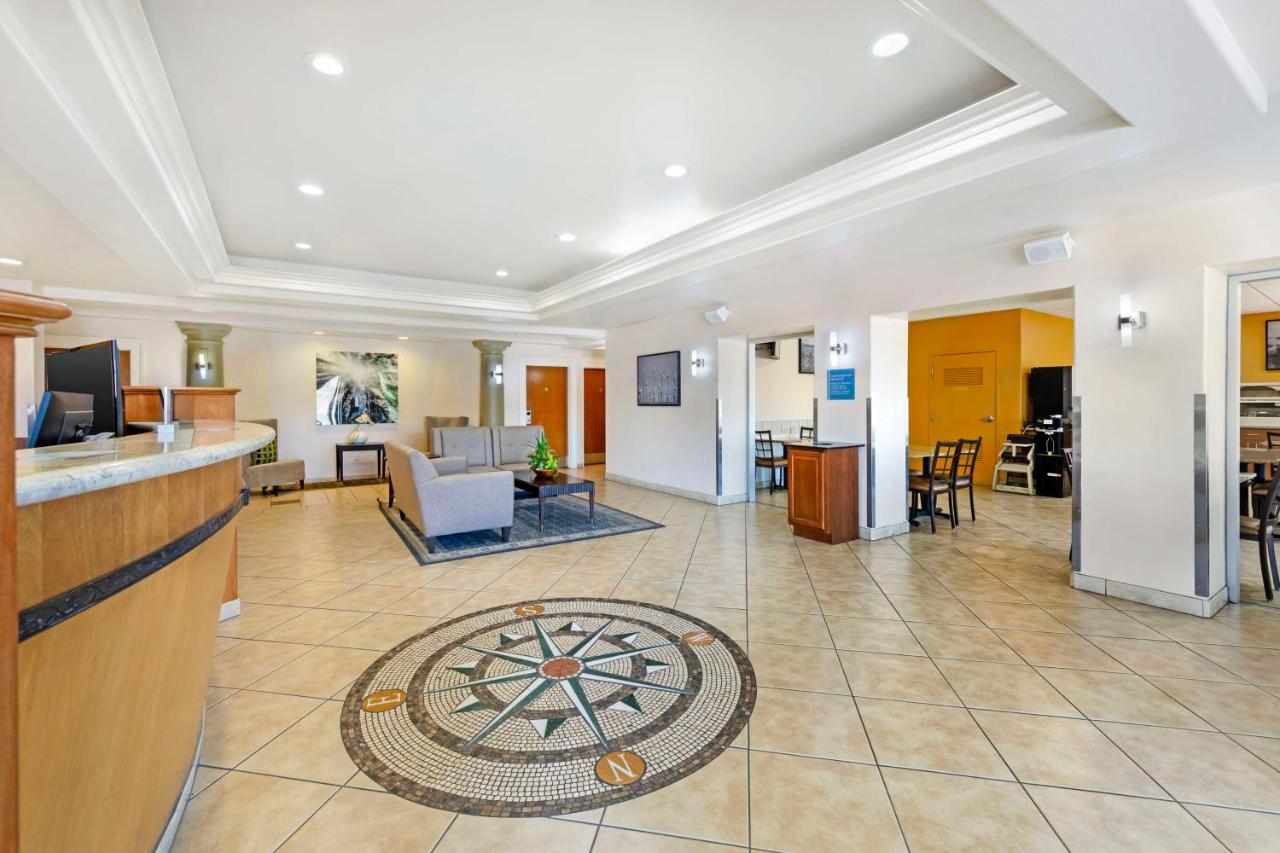 | Best Western Plus Country Park Hotel