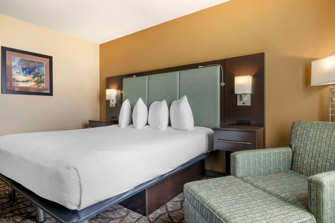 | Best Western Plus Oceanside Palms