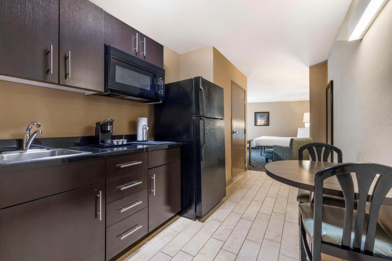 King Room - Disability Access/Non-Smoking at Best Western Plus Oceanside Palms